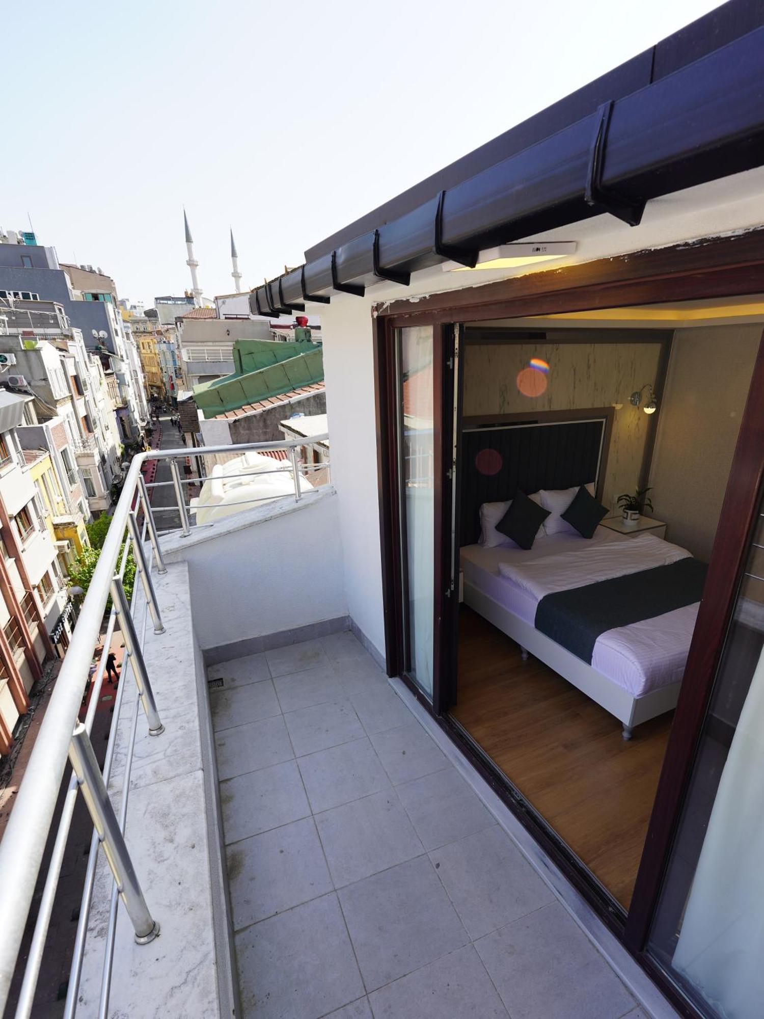 Gazelle Suites Istanbul Exterior photo